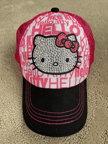 Sauri Hello Kitty Snapback Mesh Trucker 