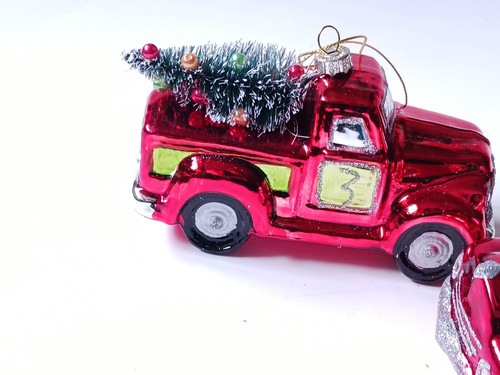 Set Of 2 Glass Ornaments Red Pickup Truck & Red Classic Car w Bottlebrush Trees - Picture 8 of 10