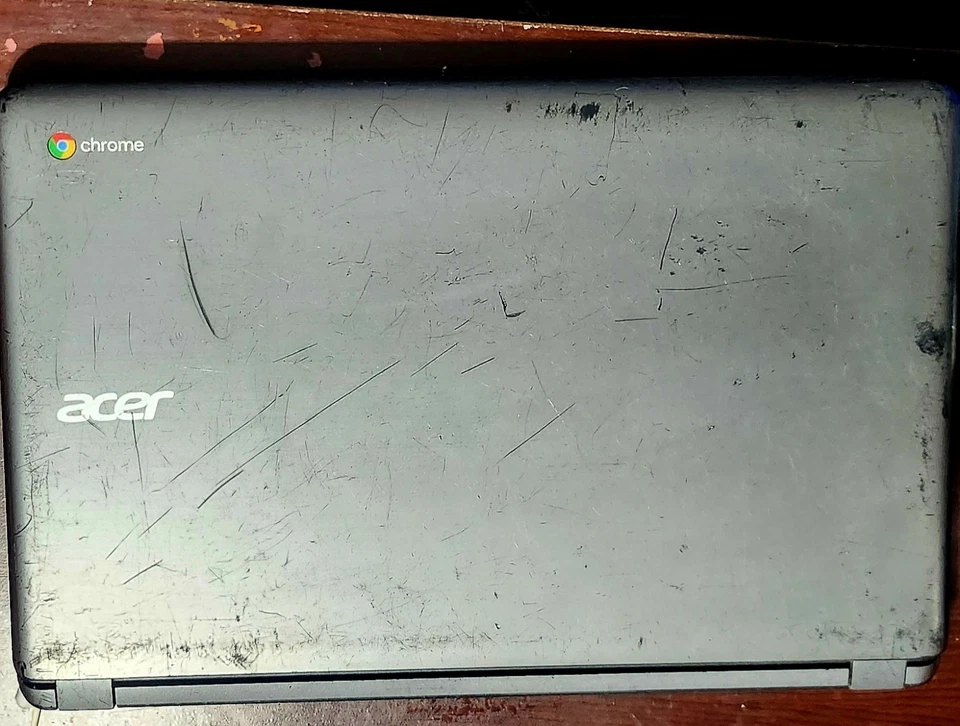 Acer Chromebook 15 - Image 4 of 4