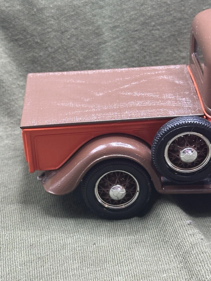 Liberty Classics 1935 Ford TRUST WORTHY Pickup Truck Die Cast Bank Lim.Ed. 1998 - Image 2 of 4