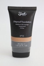 Image of SLEEK LIFEPROOF FOUNDATION OIL FREE MEDIUM TO FULL COVERAGE 30ML - LP 10