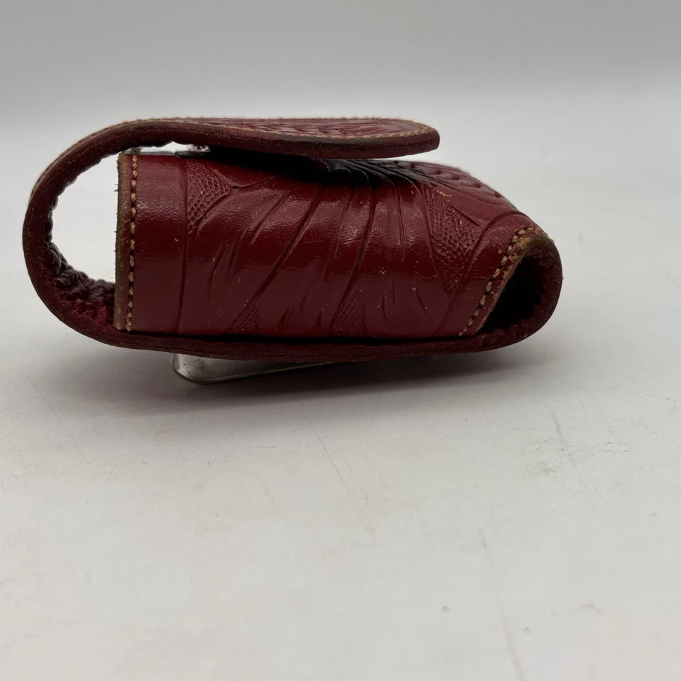 Funda de cuero roja con clip para cinturón Western Texas Star abatible para teléfono Foto 3 de 4