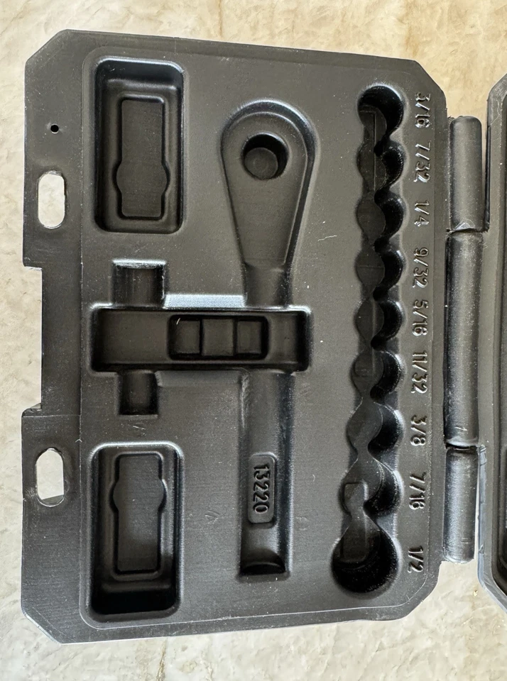 Craftsman 11 pc. Socket Wrench Set Case EMPTY NO TOOLS, SAE/Inch.  Fast Shipping - Image 2 of 2