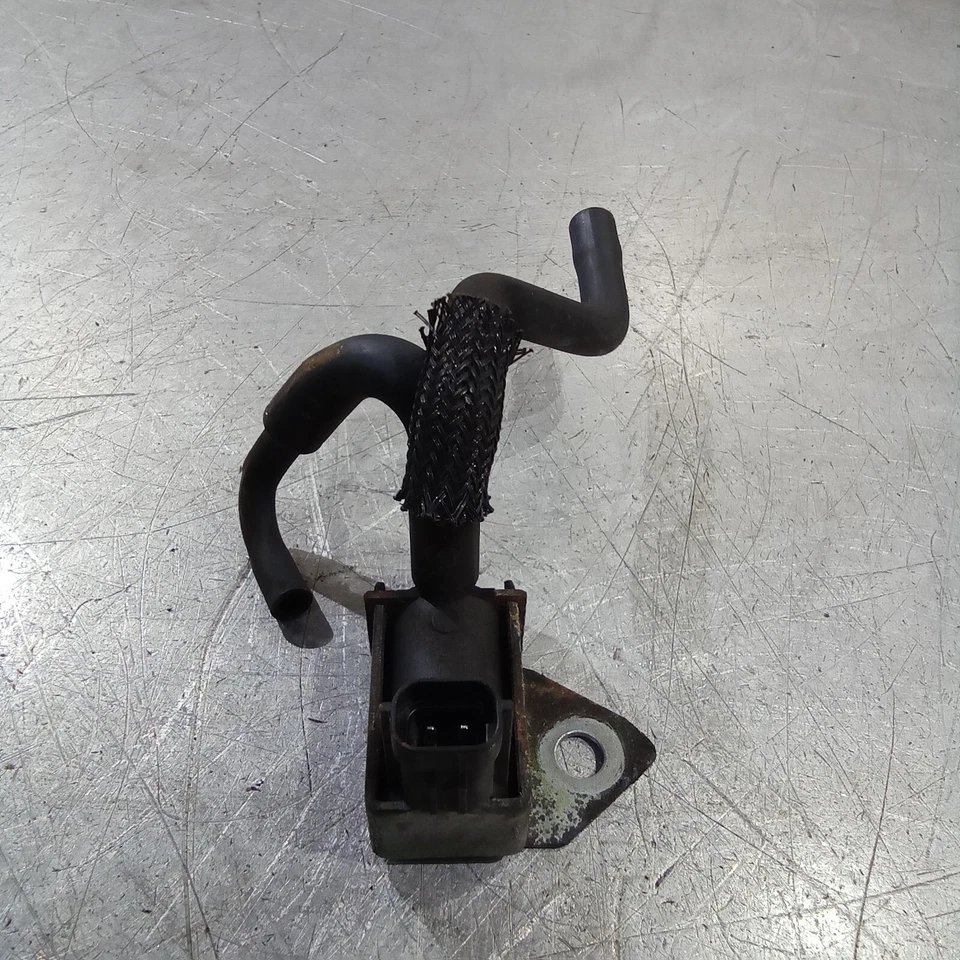 Subaru Impreza Newage 2004-2007 Air Vacuum Purge Solenoid Valve & Pipes - Image 2 of 4