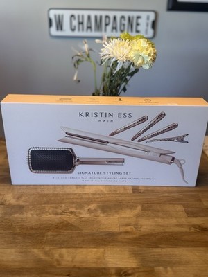 Kristin Ess Signature Styling Set   3-in-1  Flat Iron, Detangle Brush 4 Clips