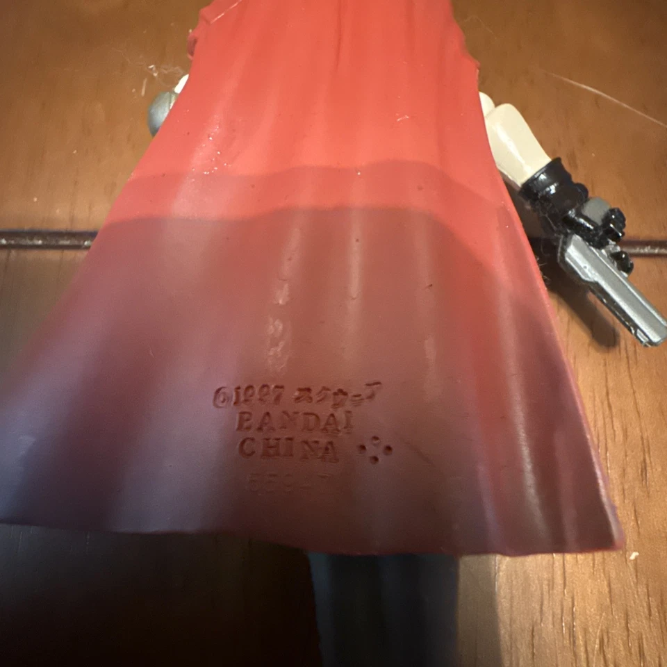 Figura de acción suelta Final Fantasy VII Extra Knights Vincent Valentine Bandai 7 Foto 3 de 4