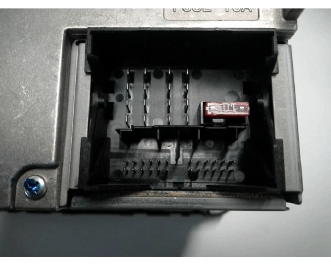 AUTORADIO RÉCEPTEUR VOLKSWAGEN TOURAN 3C0035195B 2050618 - Photo 4/4