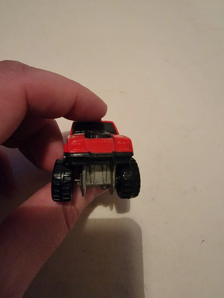 1984 Hot Wheels MONSTER TRUCK - Subaru Brat Red #15 1980s Vintage VTG Diecast - Image 4 of 4