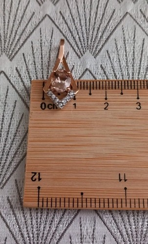 Bonito colgante de morganita y piedra transparente de oro rosa de 10 quilates - Imagen 8 de 9