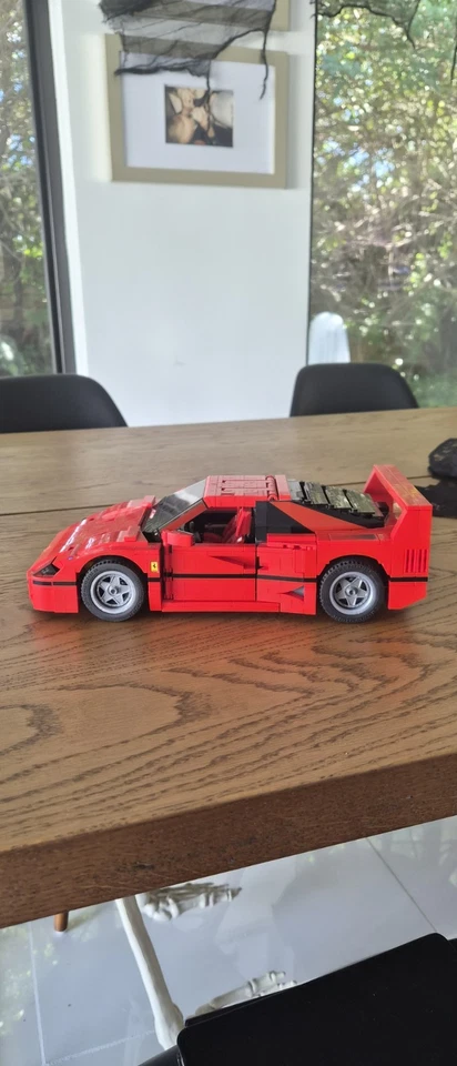 LEGO Creator Expert: Ferrari F40 (10248) Complete, Retired Set - Image 4 of 4