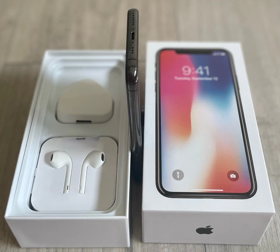 NEW re-SEALED APPLE iPhone X 10 64GB 256GB Factory Unlocked all colours in Box - Image 4 of 4