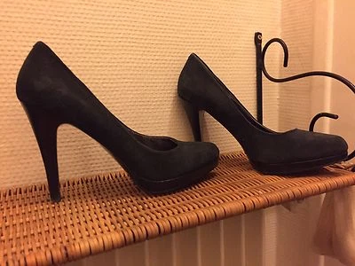 JOLIS ESCARPINS NINE WEST T 36 Nubuck Gris - Photo 1/4