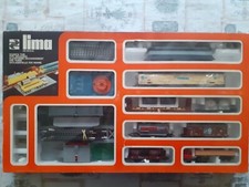 Lima confezione merci completa con la piattaforma per lo scarico di rotoli/tubi