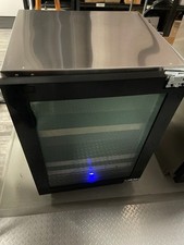 U-Line 5 Class UHBV524IG01A 24" Panel Ready Beverage Center UHBV524-IG01A