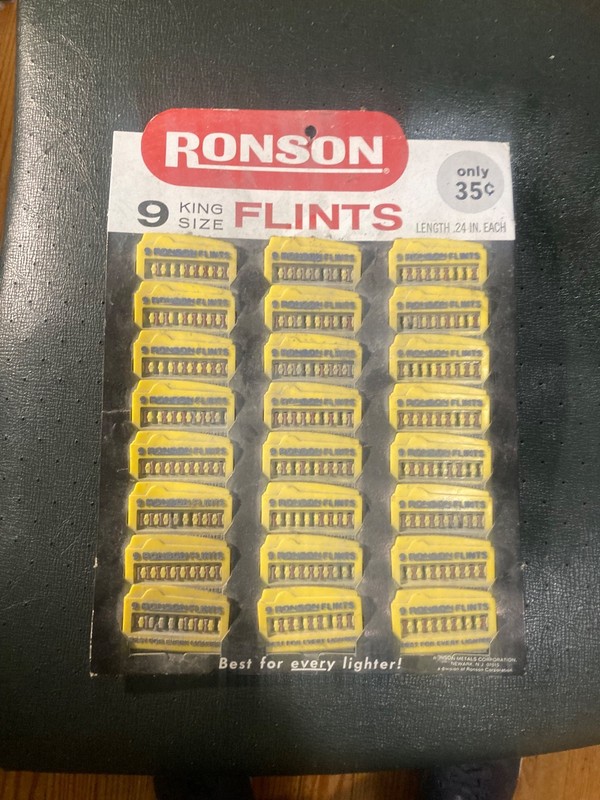 RONSON CIGARETTE LIGHTER FLINTS STORE COUNTER DISPLAY - FILLED/Sealed