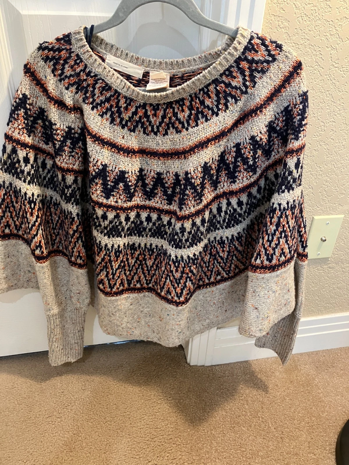 Sleeping On Snow/Anthropologie Poncho Sweater Size XS/S NICE CONDITION