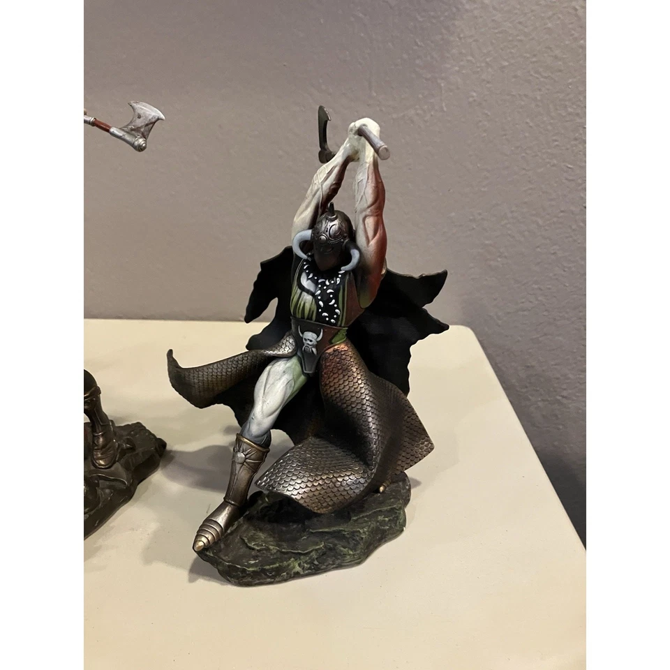 FRANK FRAZETTA Lote de 3 Figuras de Artista Maestro Hun Death Dealer 1998 1999 Foto 2 de 4