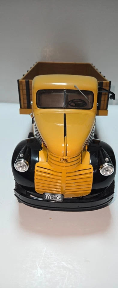 (NO BOX) 1941 Highway 61 1/16 Truck - Image 3 of 4