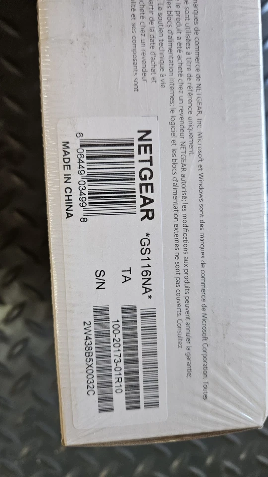 NETGEAR  ProSafe (GS116) 16-Ports External Switch - Image 2 of 4