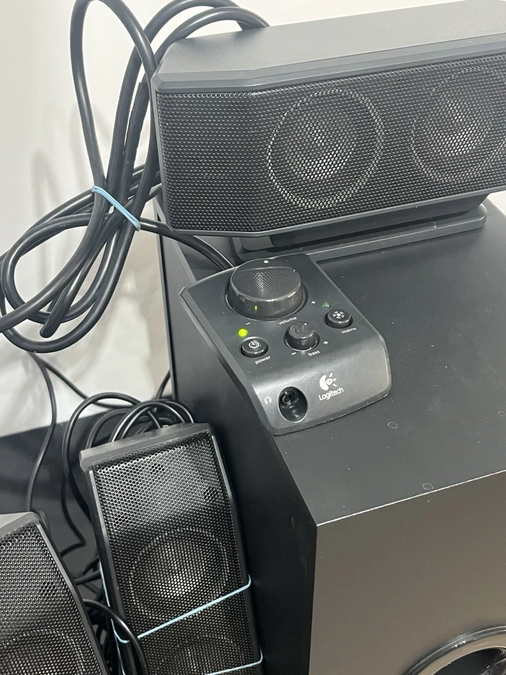 Logitech X-540 Gaming PC Computer Surround Sound Lautsprecher GETESTET FUNKTIONIERT VIDEO - Bild 2 von 4