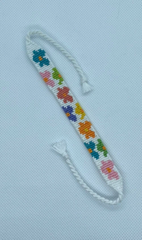 Details 140+ friendship bracelet patterns super hot kidsdream.edu.vn