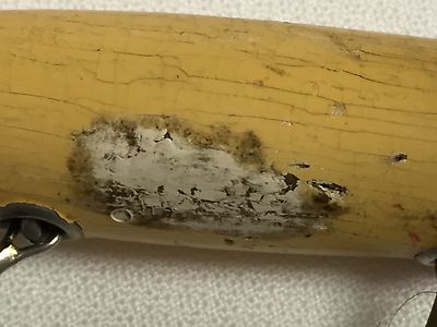 South Bend Fly-Oreno, Rouge/Blanc, 1.4g, Leurre de surface #22210