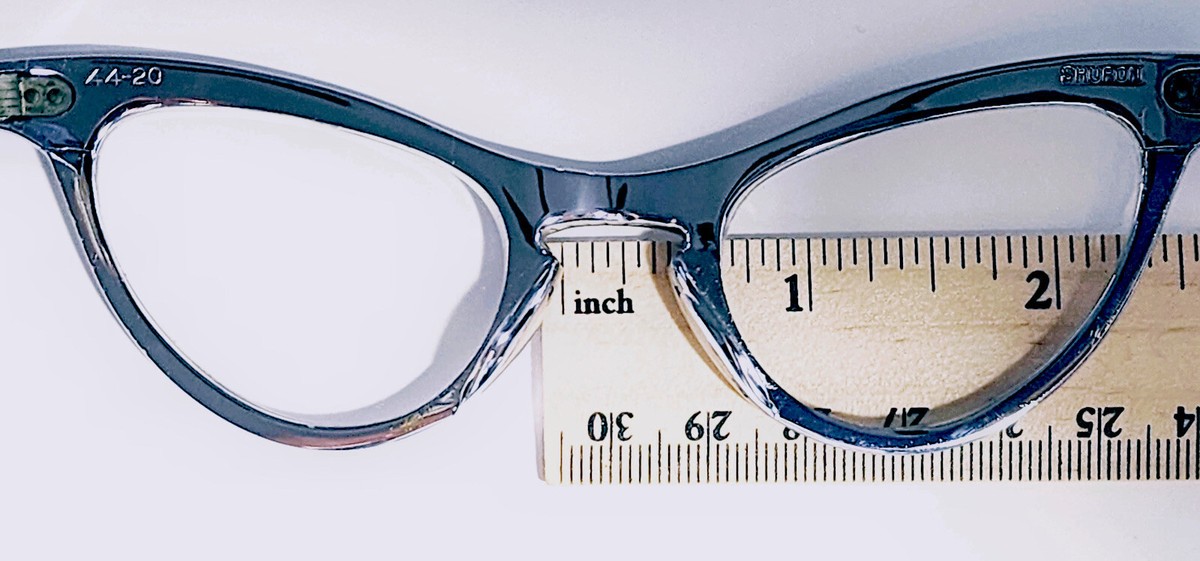 Vintage 1950's/60's Pre-Owned Shuron Cat eye Eyeglasses 44 Vintage 1950's/60's Pre-Owned Shuron Cat eye Eyeglasses 44