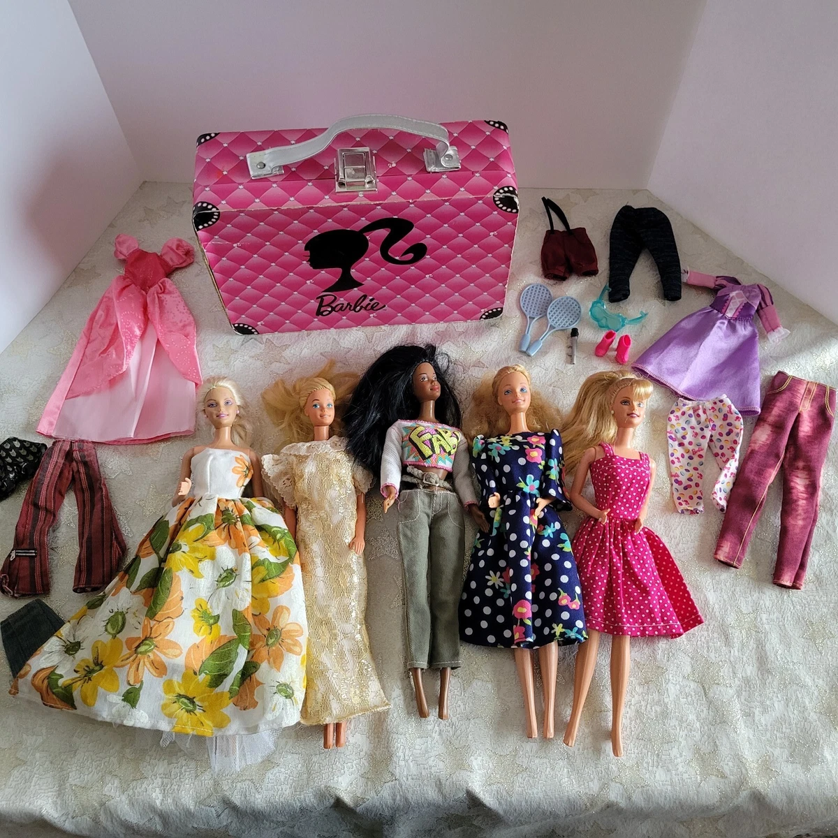 Five Vintage Barbie Dolls Clothing Accessories Shoes Case