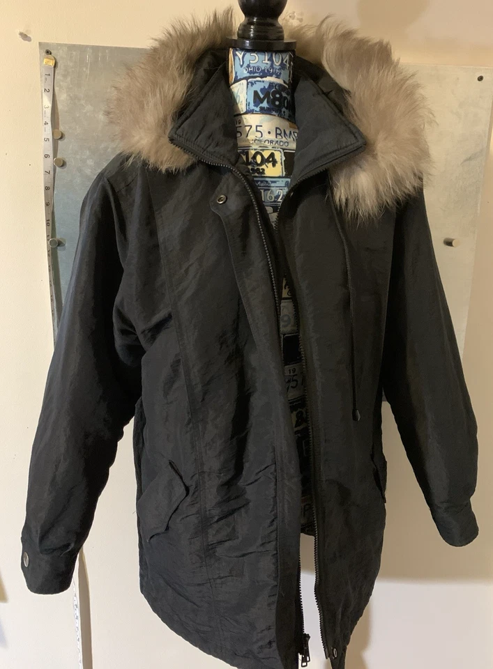IZZI Parka S Black Real Fox Tail Fur Trim Removable Hood Retro 90s Style Y2K - Image 2 of 4