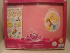 Disney Princesses 8" x 8" Scrapbook Kit 119 Pieces Open Box