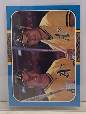 1987 Leaf Baseball #40 “Mark Mcgwire & Jose Canseco” Oakland