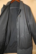 #369  HART SCHAFFNER MARX Water Repellent Reversible Coat Size 40 L   $395