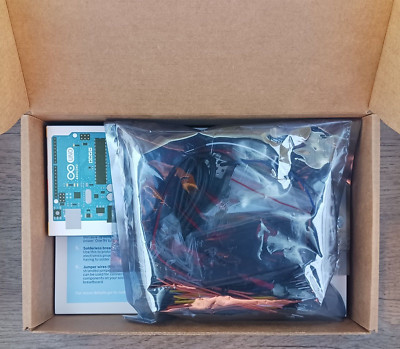 Make: Arduino The Official Getting Started Kit Bundle with Arduino Uno