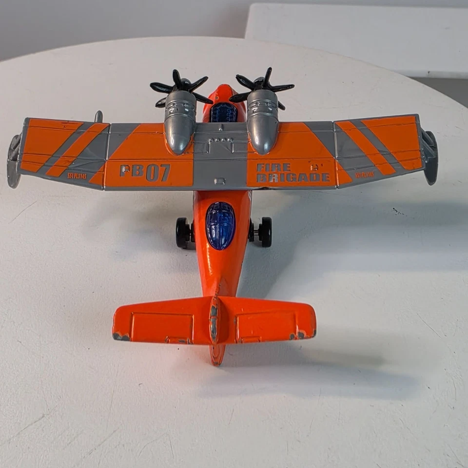 2006 Matchbox Hydro Drop Fire Brigade Die-Cast Toy Plane With Dual Propellers - Image 4 of 4
