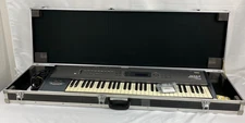 Korg N364 61 Key Keyboard Synthesizer w/case