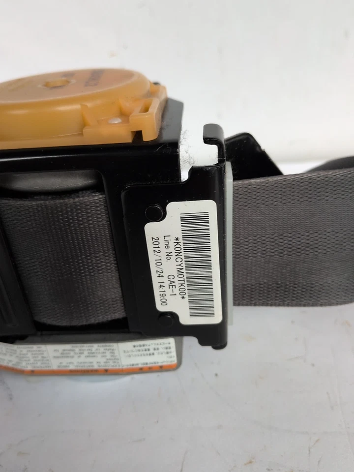 Retrator de cinto de segurança dianteiro direito para passageiros Honda FIT 2013 fabricante de equipamento original - Imagem 2 de 4