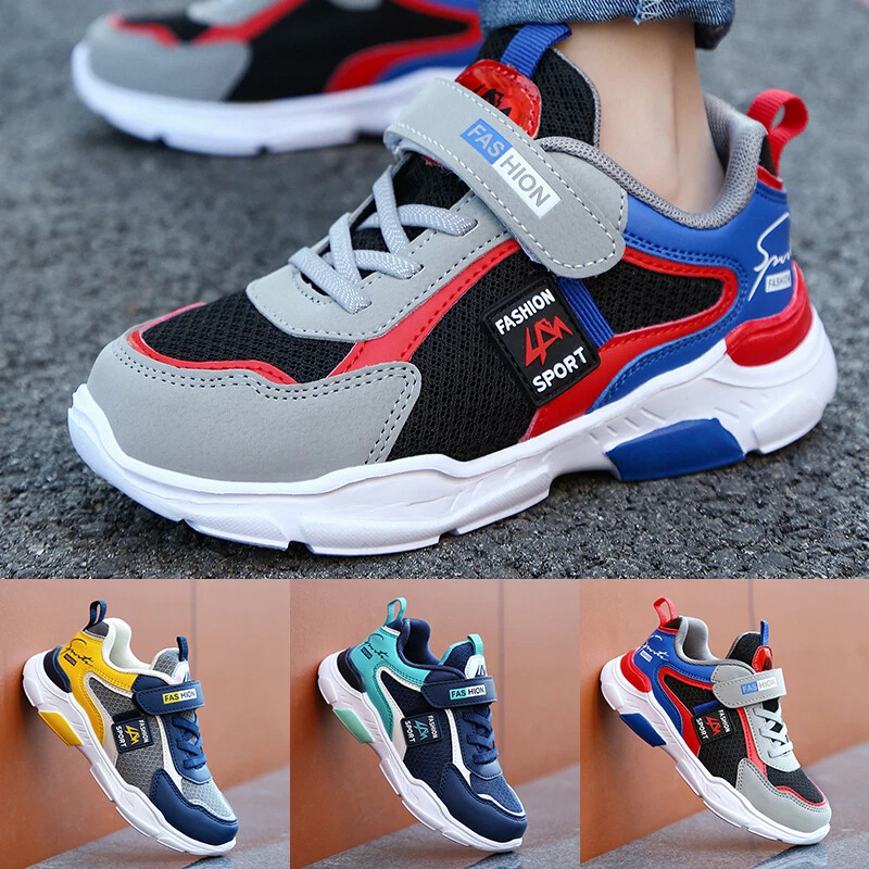 sports shoes below 300