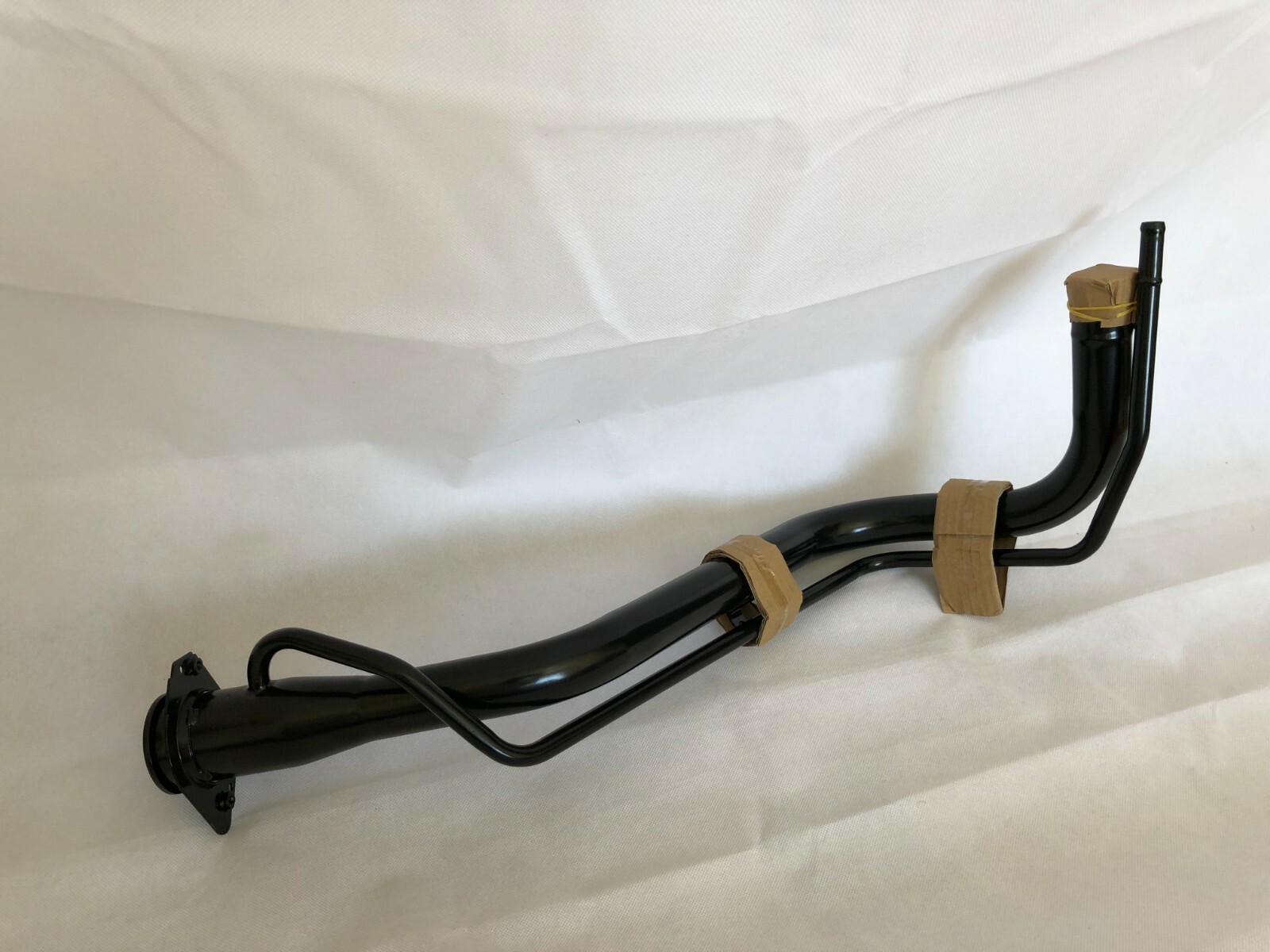 8920179J11 Petrol Fuel Filler Tank Pipe For 2006 2014 SUZUKI SX4