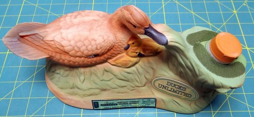 Jim Beam "Ducks Unlimited" 1988 Vintage Decanter - EMPTY - Picture 5 of 10