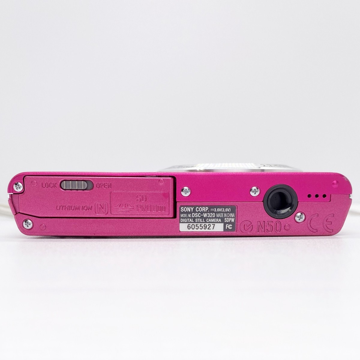 SONY Cyber-shot DSC-W320 Pink Digital Camera 14.1 MP 3.0x SONY Cyber-shot DSC-W320 Pink Digital Camera 14.1 MP 3.0x