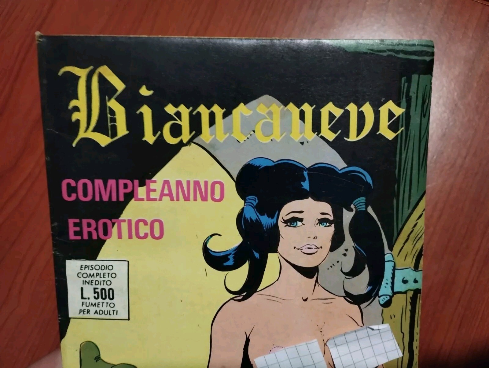 Foto 2 di 12
