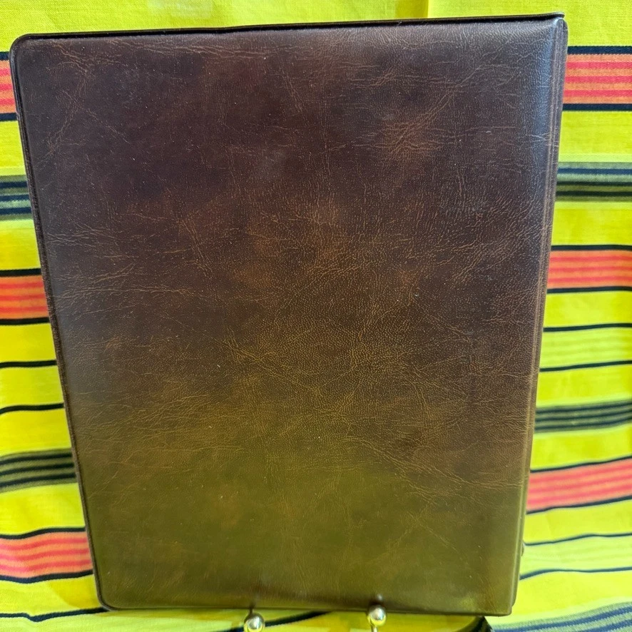 VisiCalc Apple II II+ Software Binder w/ Manual & 5.25” Disk Set VTG Rare - Image 2 of 4