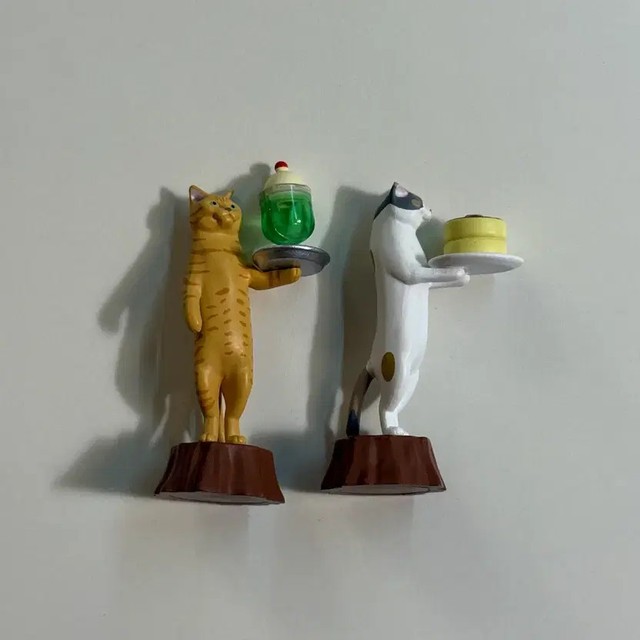 Kitanklub NecoRabo Cat Serving Gacha Capsule - Melon Soda & Pancake