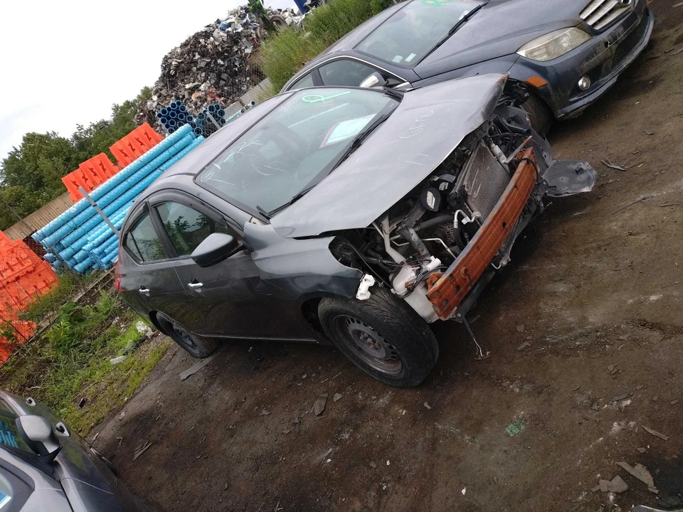 Conjunto de espejo retrovisor izquierdo Nissan Versa 2016 gris OEM usado 62000 millas Foto 4 de 4