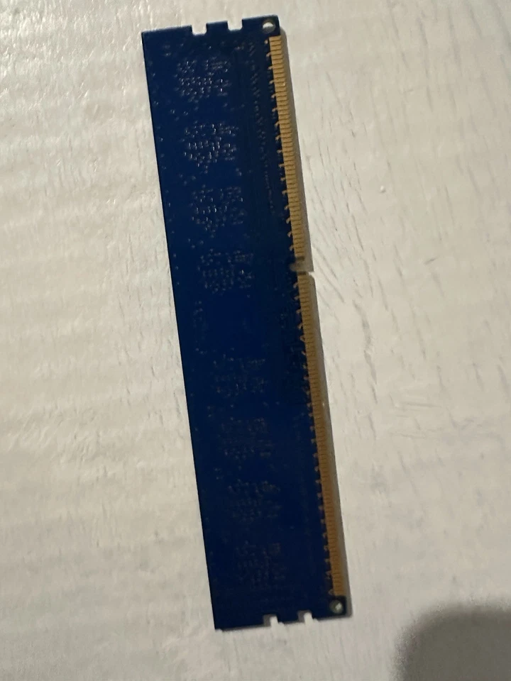 1 GB Elpida DDR3 DIMM 2x1GB SDRAM EBJ10UE8BDF0-DJ-F  PC3-10600U-9-10-A0 - Image 3 of 3