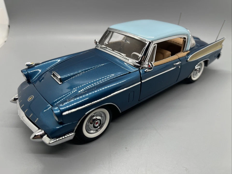 Danbury Mint 1958 Packard Hawk 1/24 Diecast Scale - Image 4 of 4