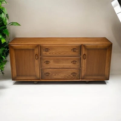 Ercol Windsor Sideboard Model Number 455 Golden Dawn Finish FREE* UK Delivery - Image 1 of 4