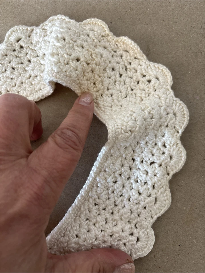 手工钩针可移动围兜领象牙色复古 Cottagecore 学院风扇贝 — 第 4/4 张图片