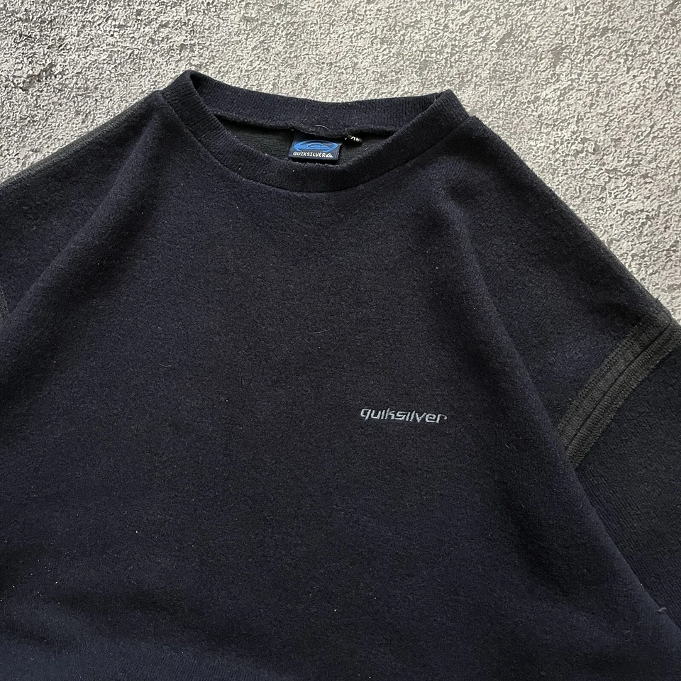 Vintage Quiksilver Surf style small logo Sweater Men's  Size Xl - Image 2 of 4