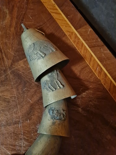 Antique Bell Chimes - Picture 8 of 18
